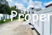 Diyagama land for sale