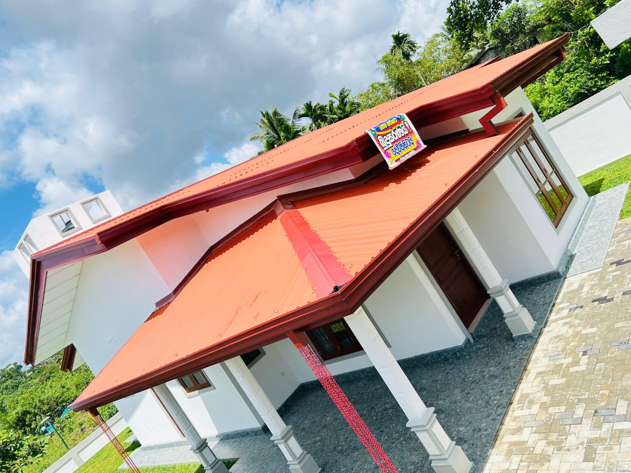 Diyagama land for sale