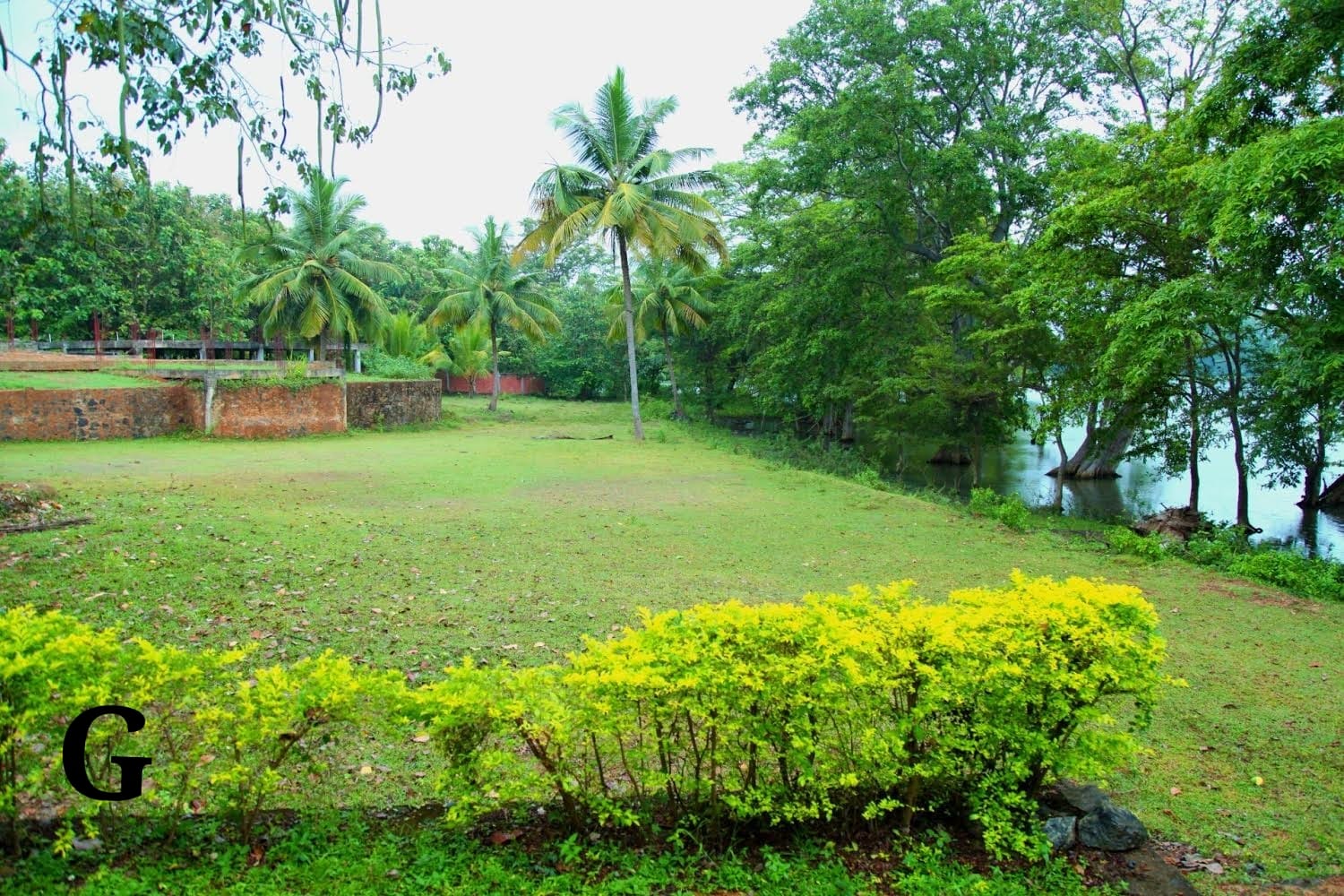 Hotel for sale ambilipitiya