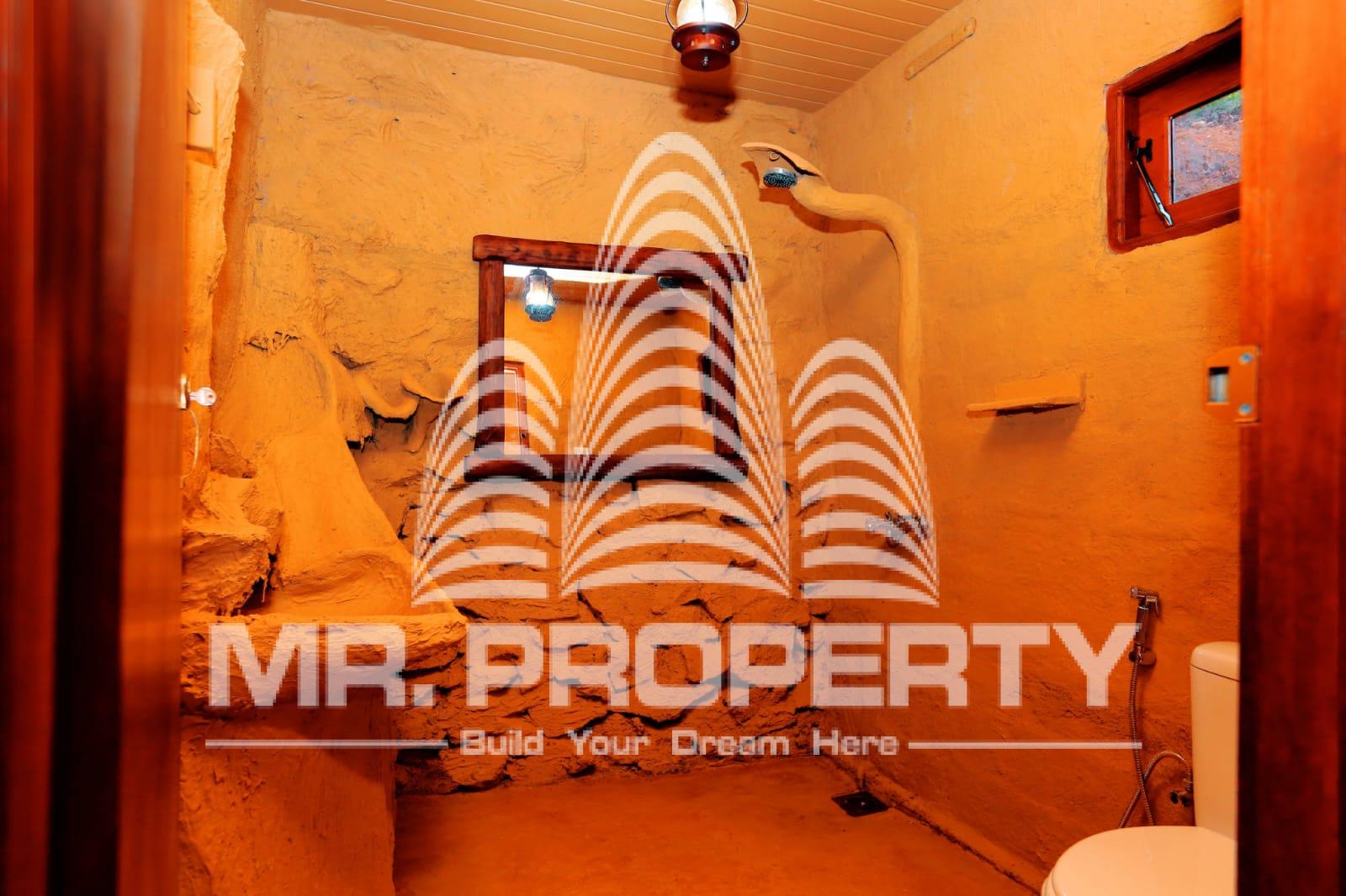 Diyathalawa hotel for sale