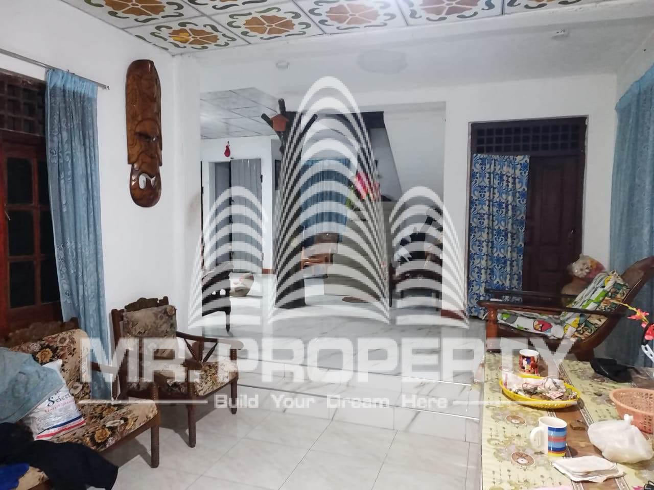 Kaduwela house for sale