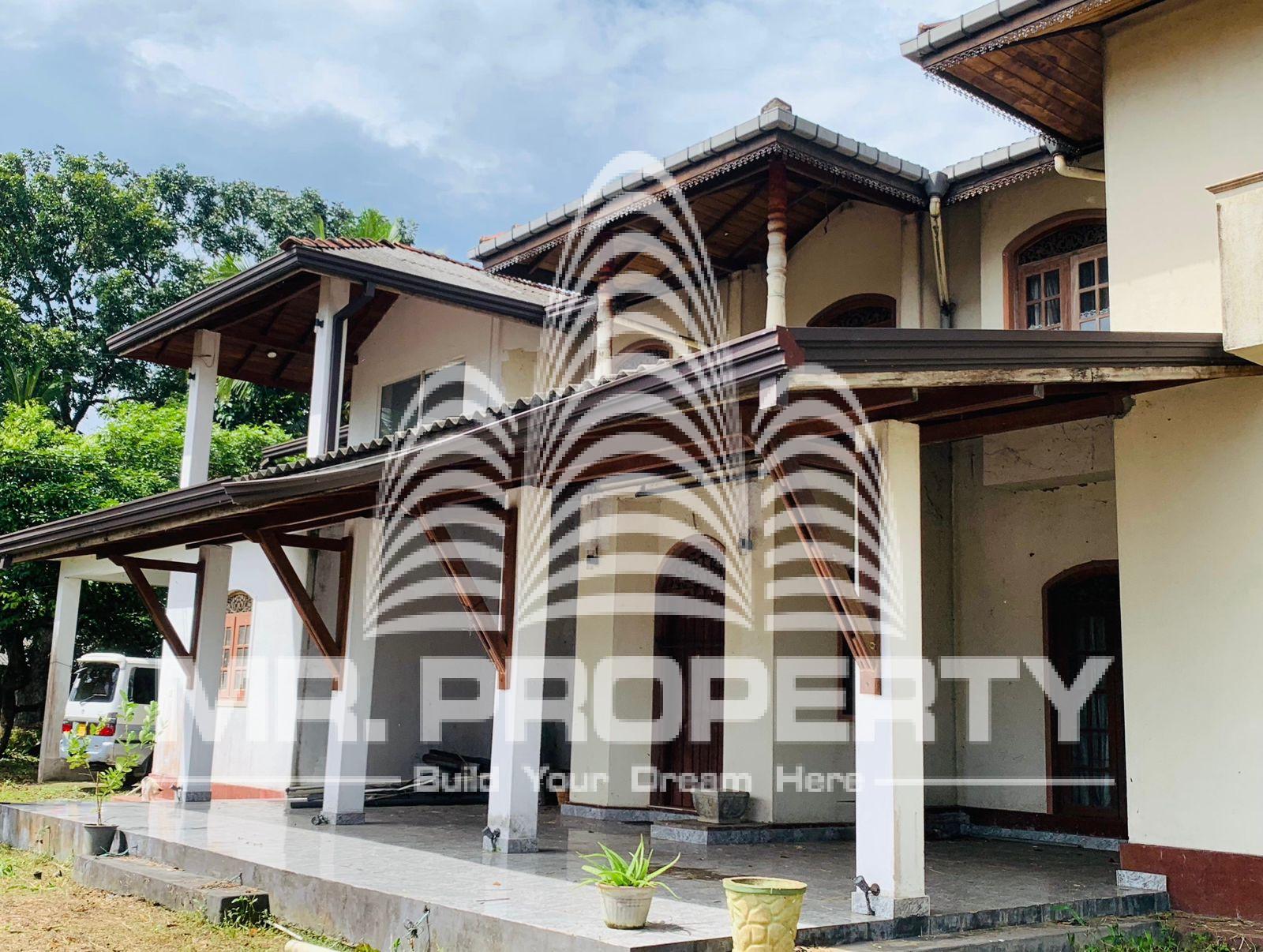 Kadawatha mahara luxurious house for sale