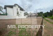 Kalagedihena land for sale