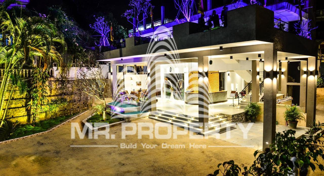 Luxurious Hotel for sale kandy