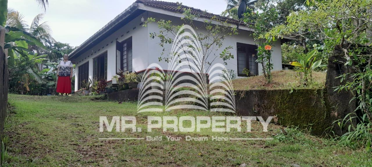 Land and house for sale veyangodatown