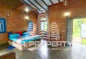 Yakkala hotel for sale