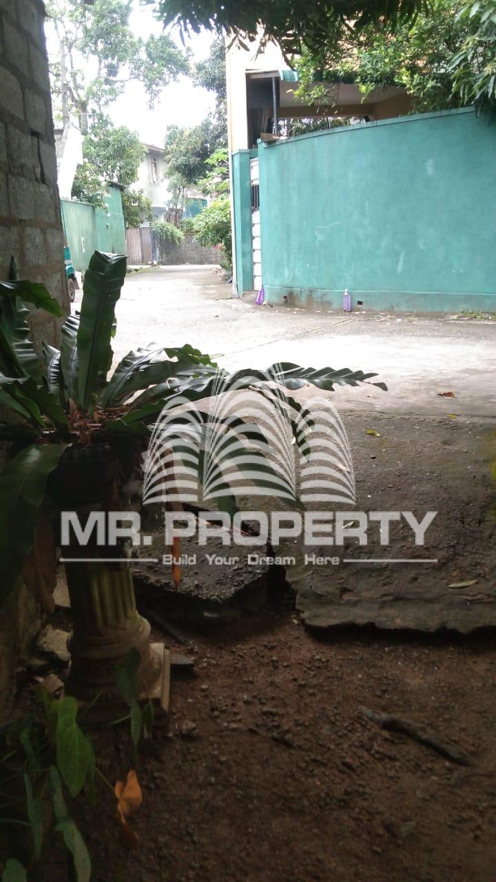 Malambe house for sale