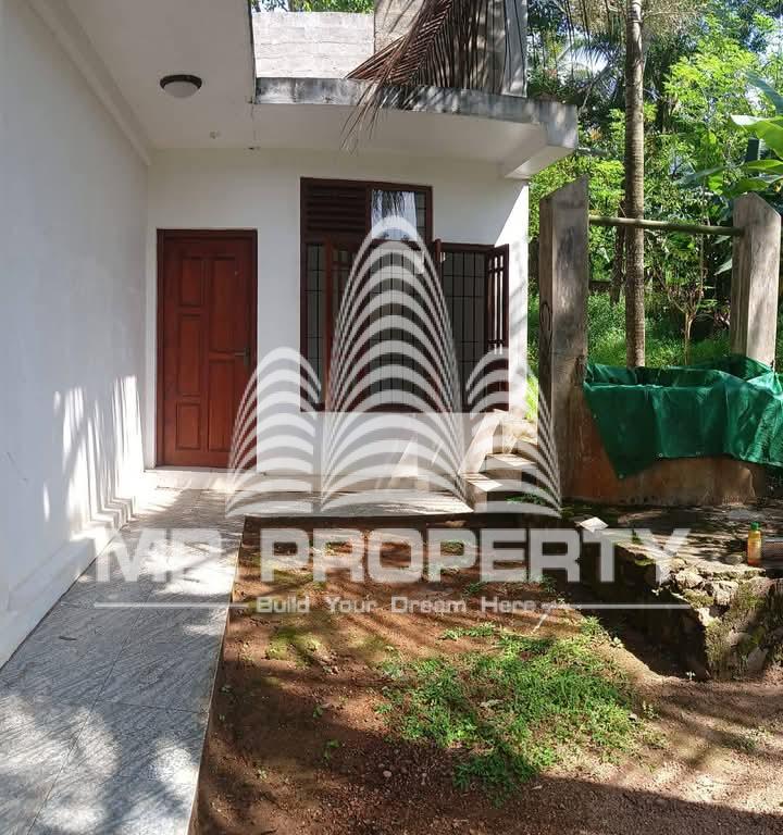 House for sale kandy road gampaha