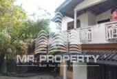 House for sale makola town only land value
