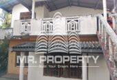 House for sale makola town only land value