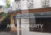 House for sale makola town only land value