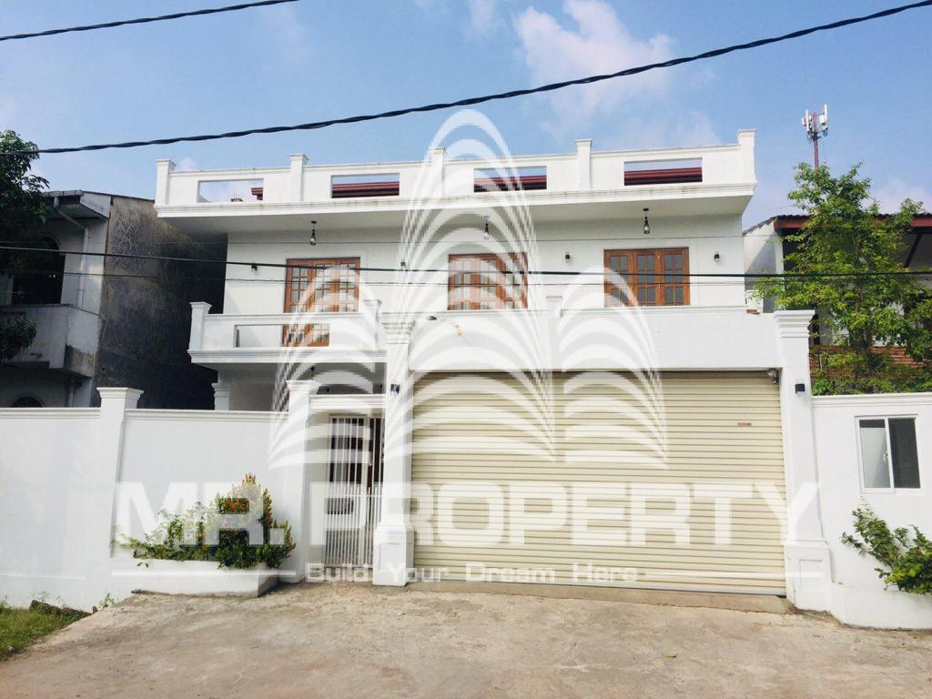 HOUSE FOR SALE PELAWATTA