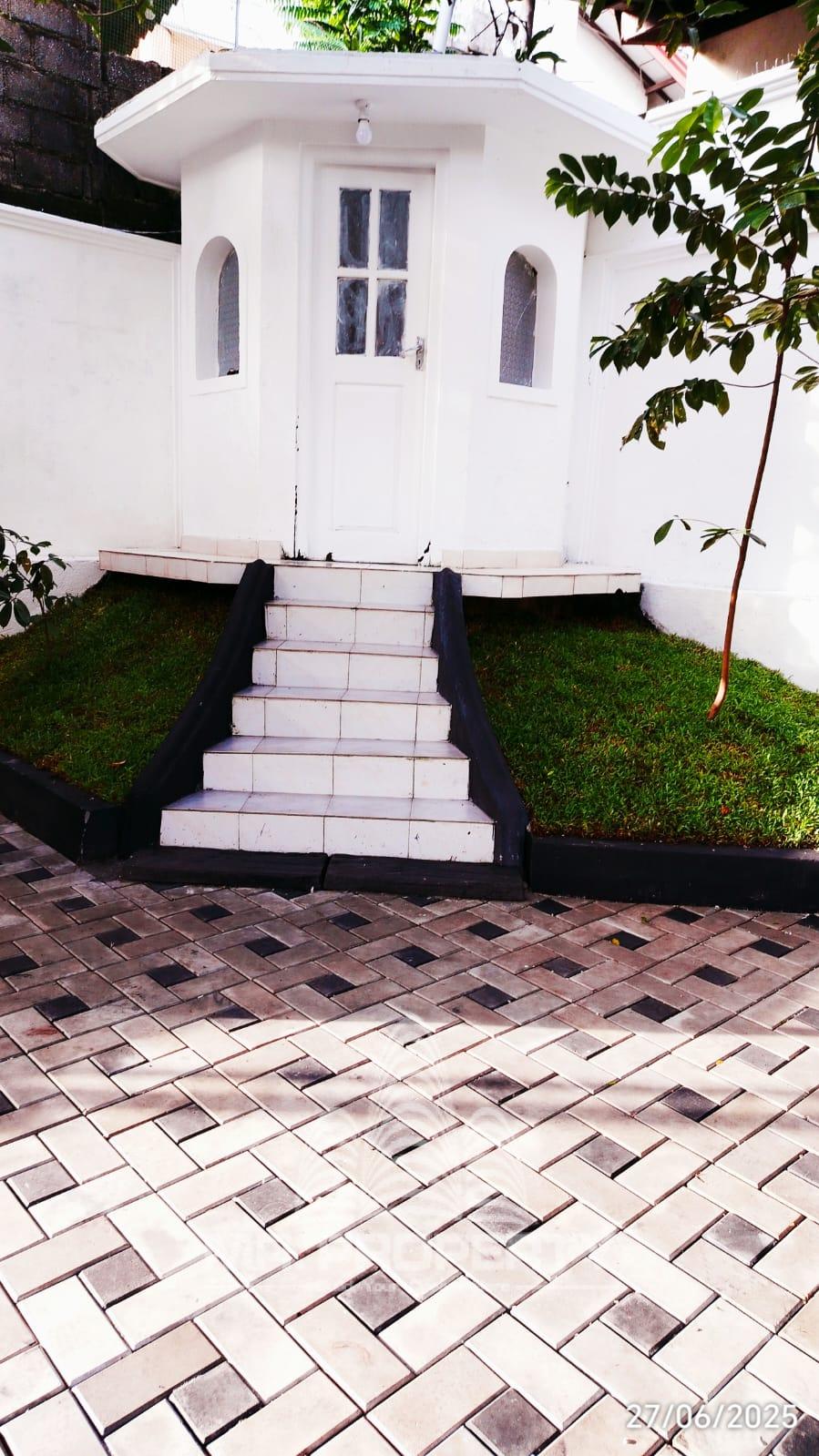 House for sale kaduwela