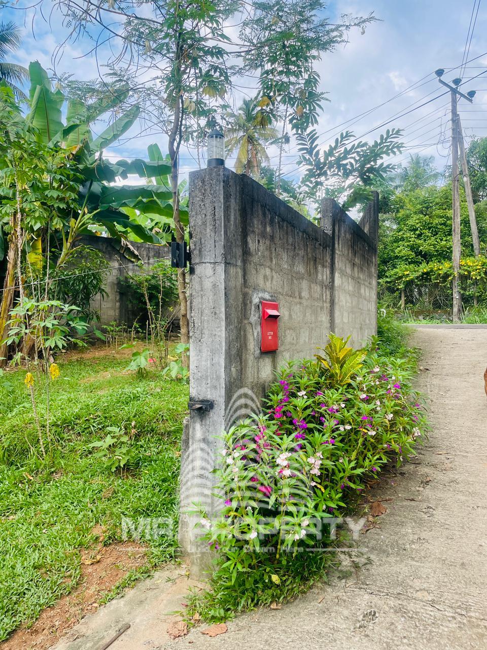 HOUSE FOR SALE WATHUPITIWALA