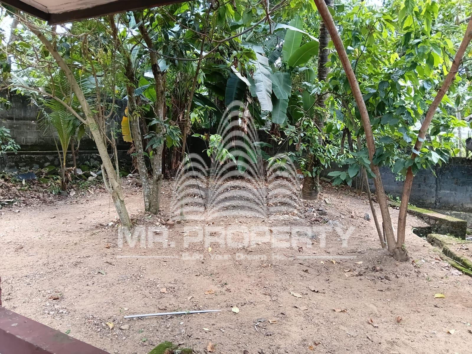 LAND FOR SALE RAGAMA TEWATHTHA
